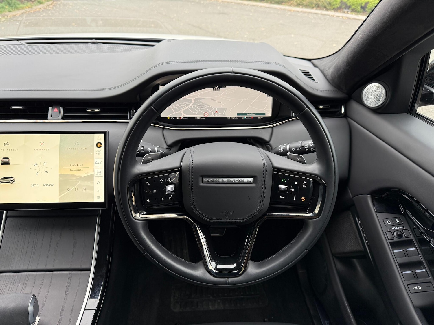 Used Land Rover Range Rover Evoque 2025 for sale - 76227744: Photo 15