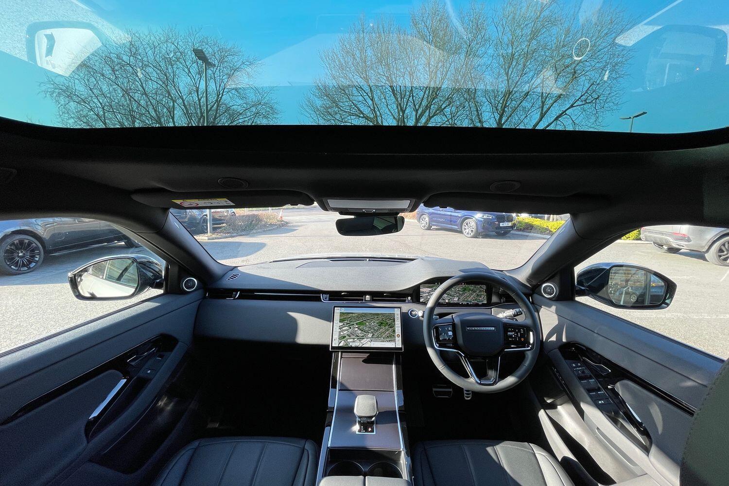 Used Land Rover Range Rover Evoque 2025 for sale - 76227799: Photo 3