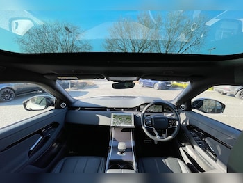Used Land Rover Range Rover Evoque 2025 for sale - 76227799: Photo 3