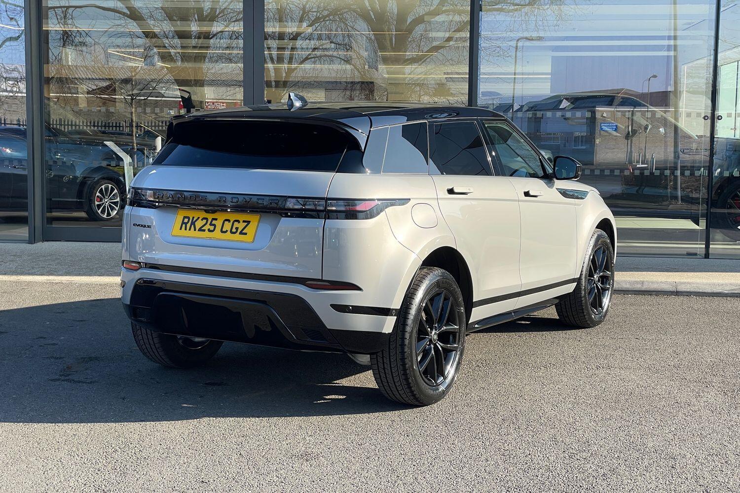 Used Land Rover Range Rover Evoque 2025 for sale - 76227799: Photo 7