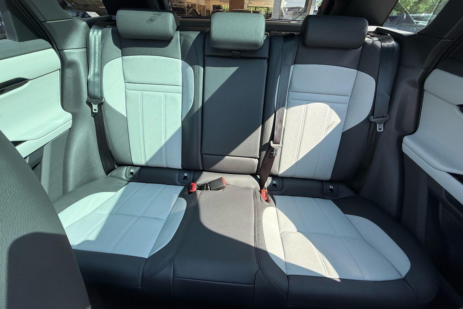 Used Land Rover Range Rover Evoque 2025 for sale - 76765662: Photo 11