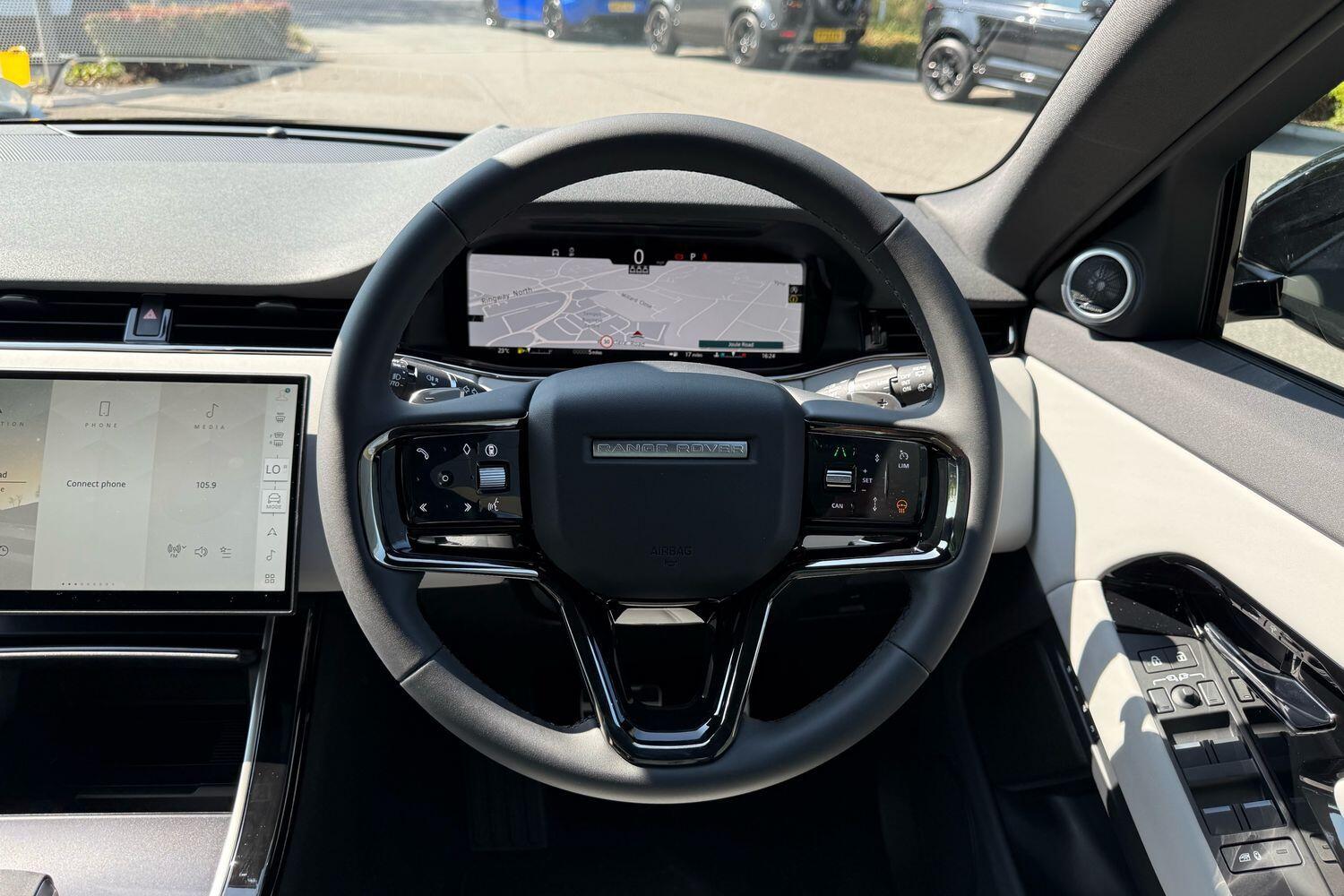 Used Land Rover Range Rover Evoque 2025 for sale - 76765662: Photo 12