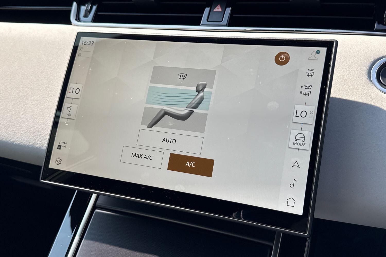 Used Land Rover Range Rover Evoque 2025 for sale - 76765662: Photo 17