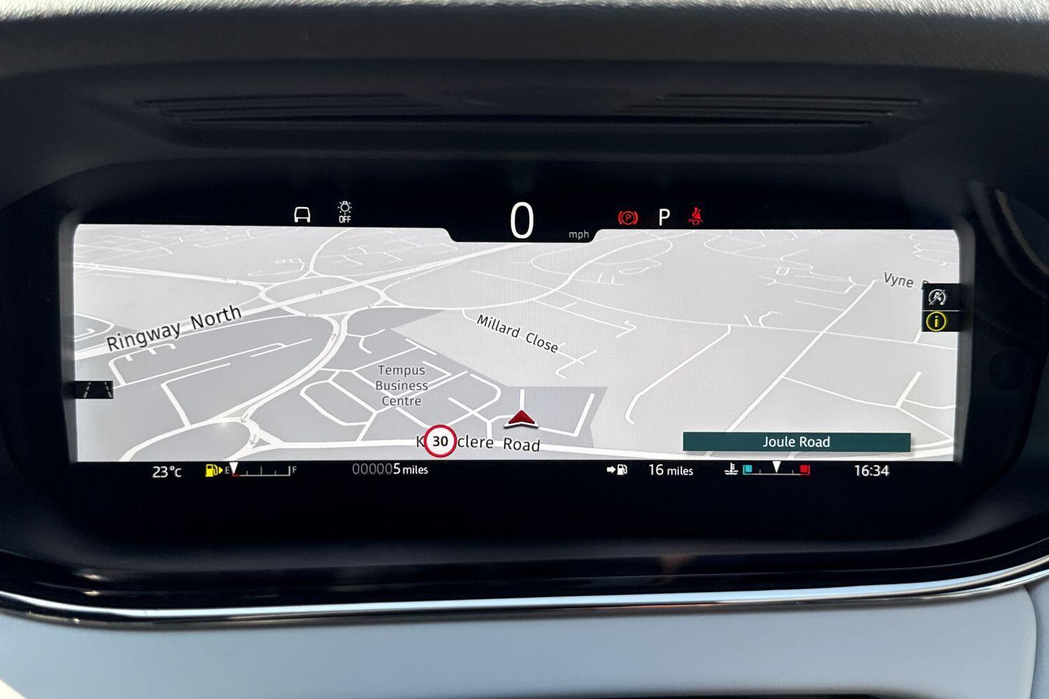 Used Land Rover Range Rover Evoque 2025 for sale - 76765662: Photo 24