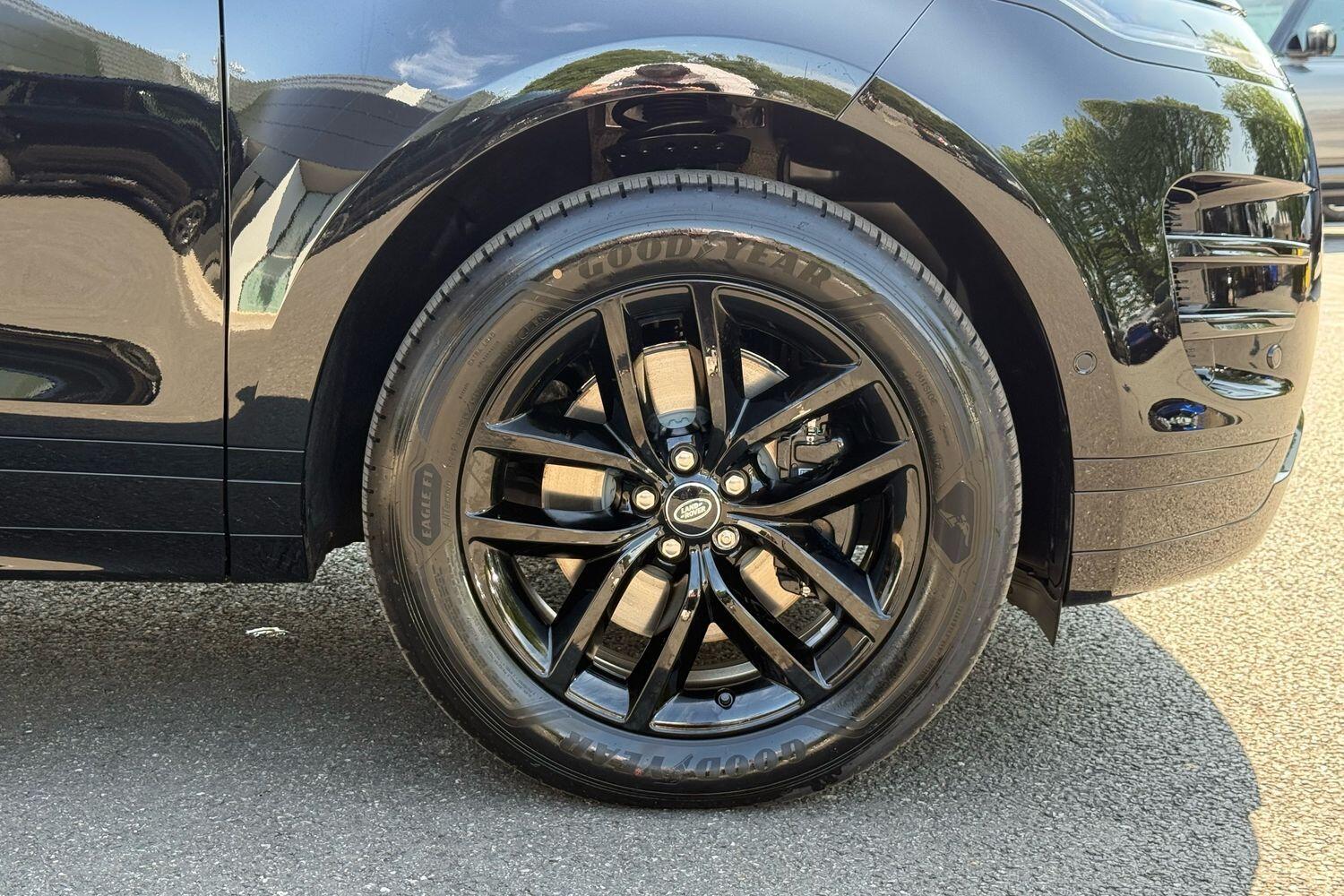 Used Land Rover Range Rover Evoque 2025 for sale - 76765662: Photo 25