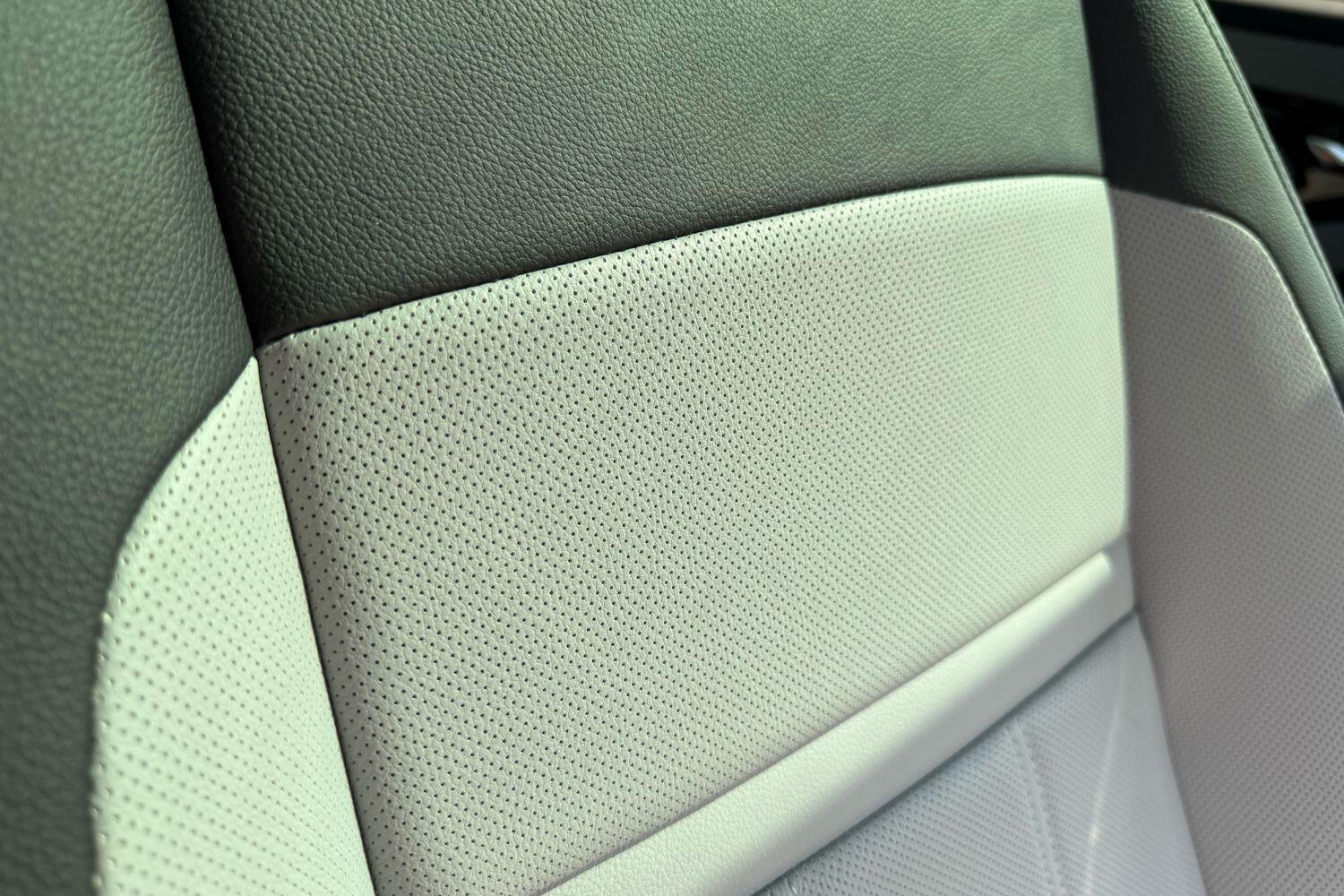 Used Land Rover Range Rover Evoque 2025 for sale - 76765662: Photo 36