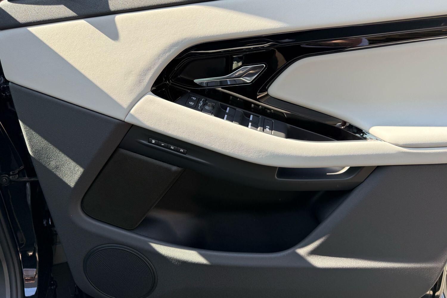 Used Land Rover Range Rover Evoque 2025 for sale - 76765662: Photo 55