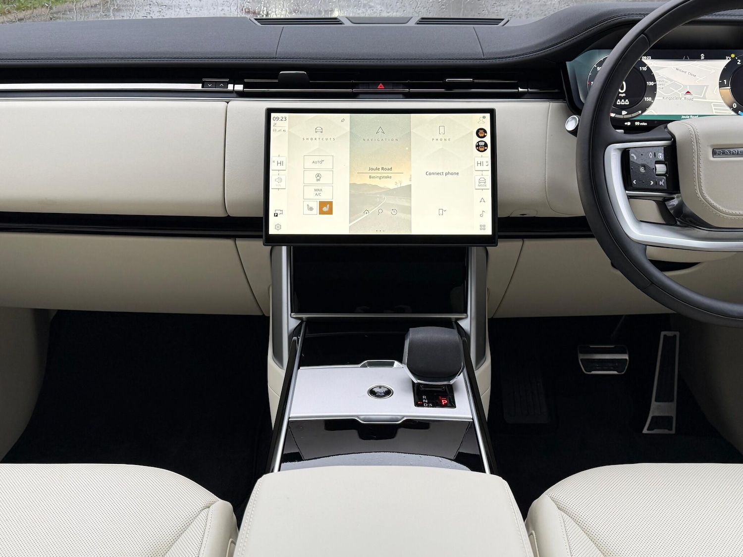 Used Land Rover Range Rover 2025 for sale - 77155608: Photo 15