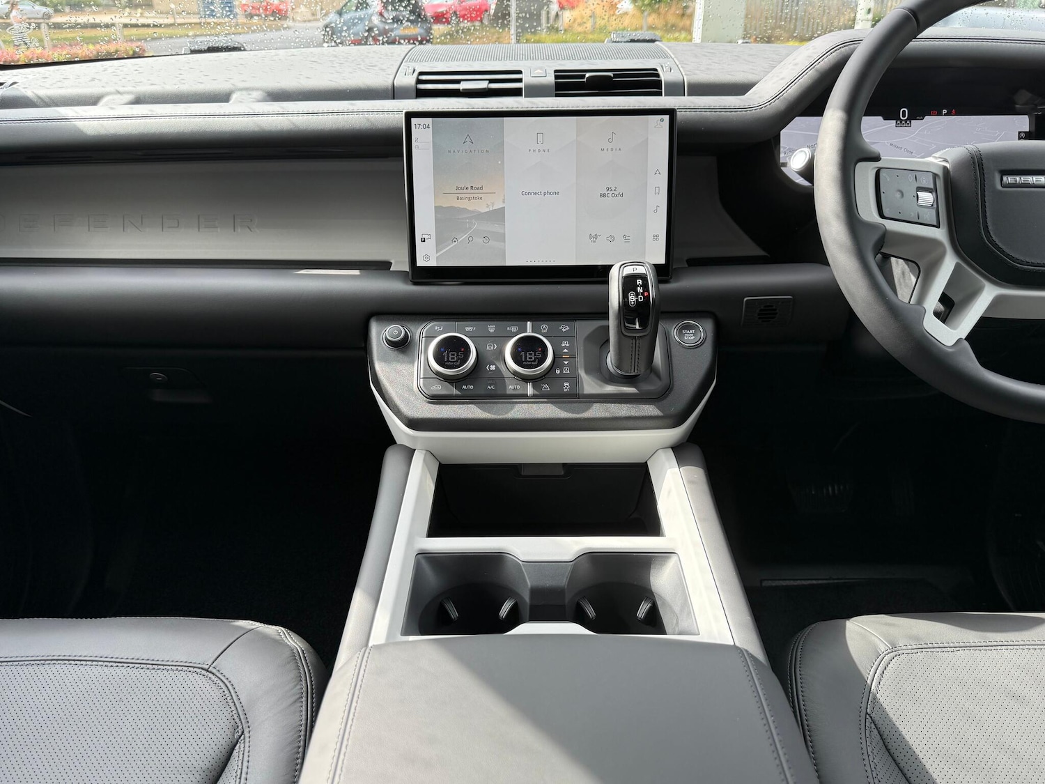 Used Land Rover Defender 2025 for sale - 76765441: Photo 15