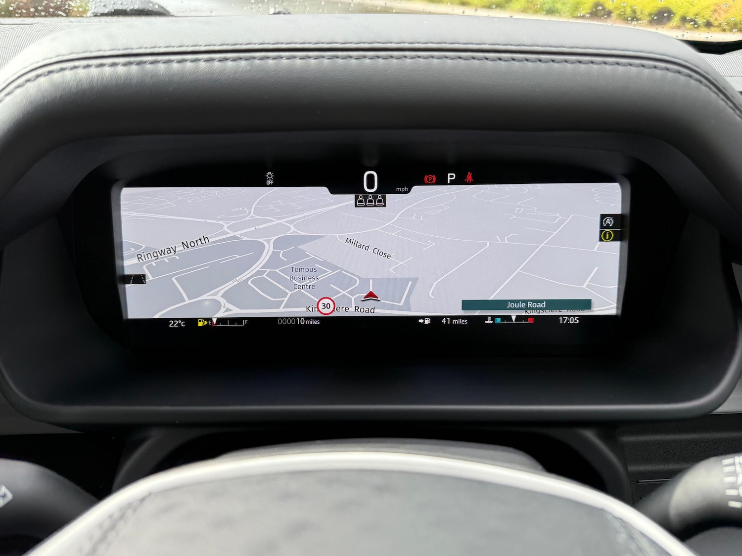 Used Land Rover Defender 2025 for sale - 76765441: Photo 24