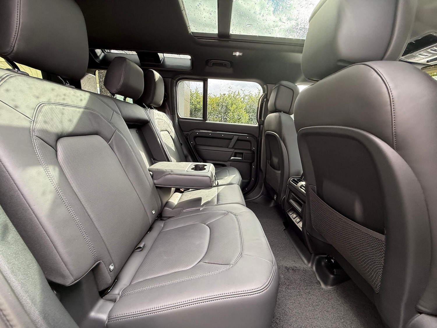 Used Land Rover Defender 2025 for sale - 76765441: Photo 41