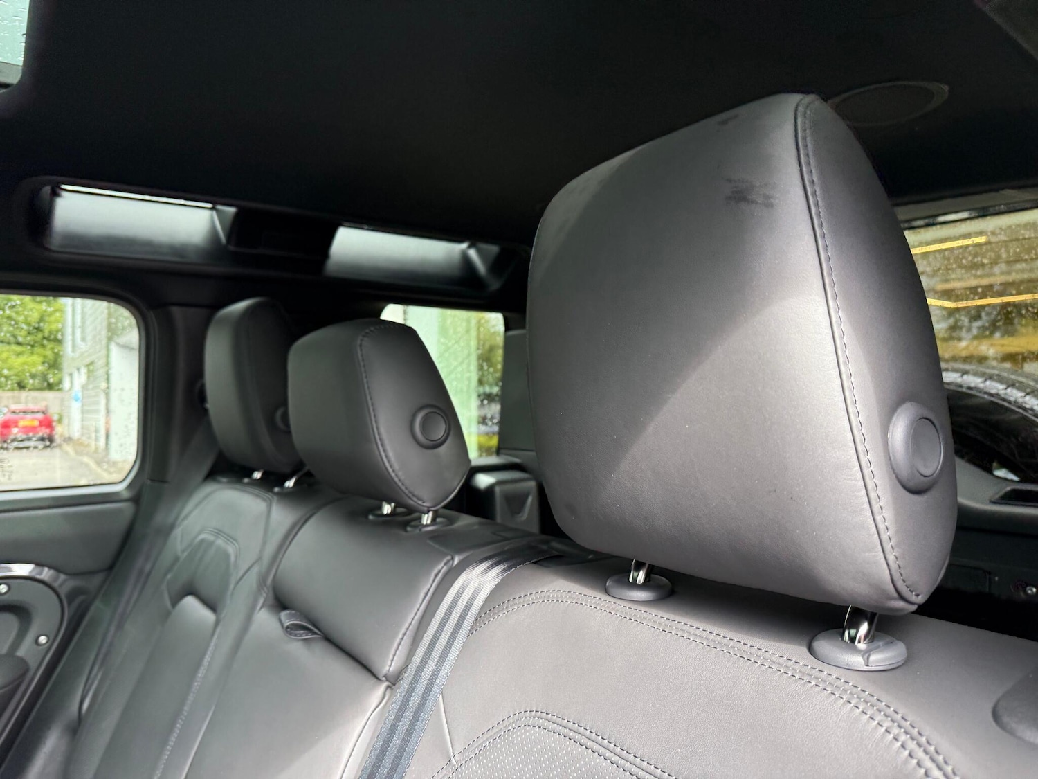 Used Land Rover Defender 2025 for sale - 76765441: Photo 49