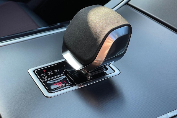 Used Land Rover Range Rover Velar 2025 for sale - 76226640: Photo 20