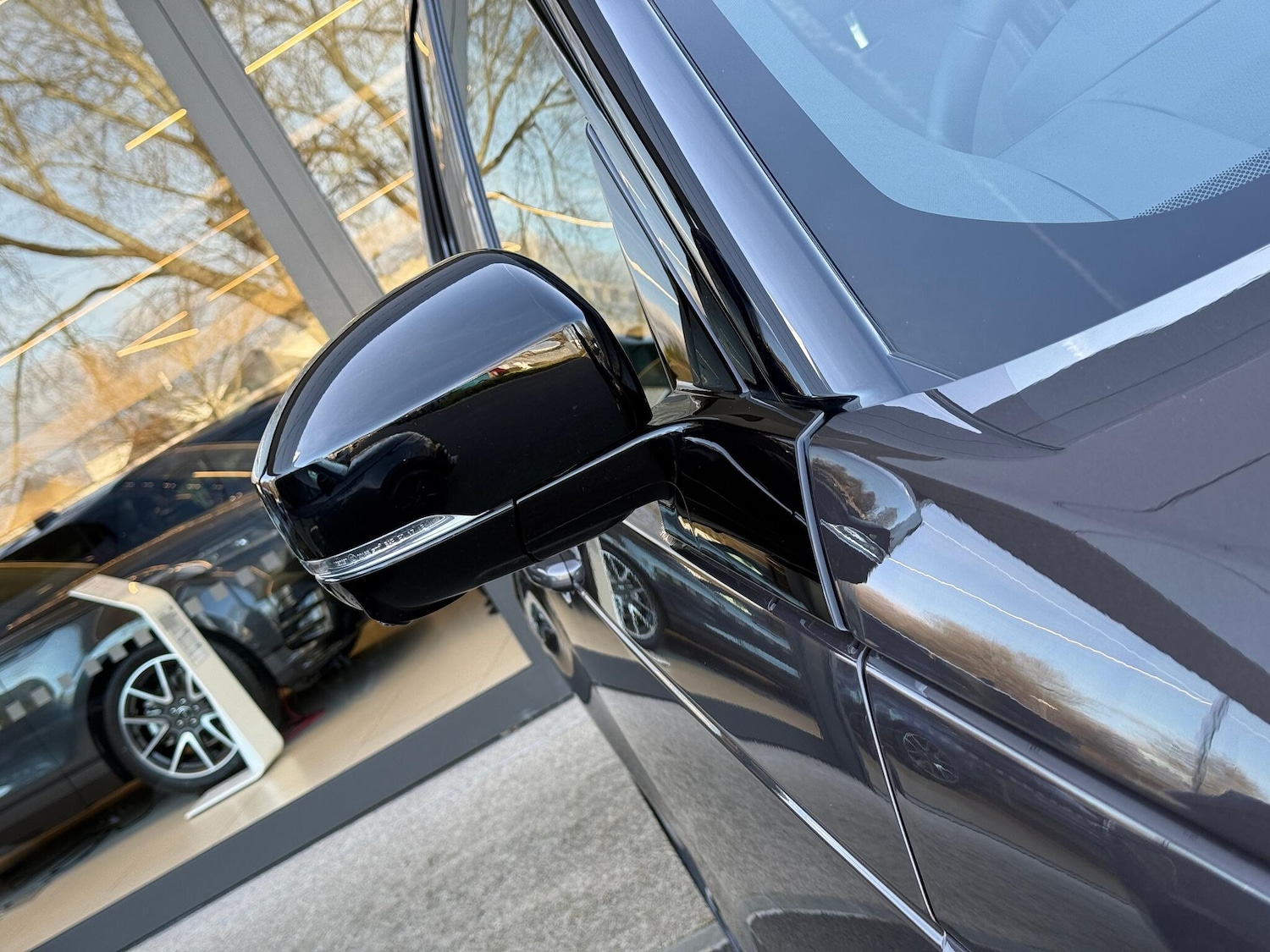 Used Land Rover Discovery 2025 for sale - 77074829: Photo 57