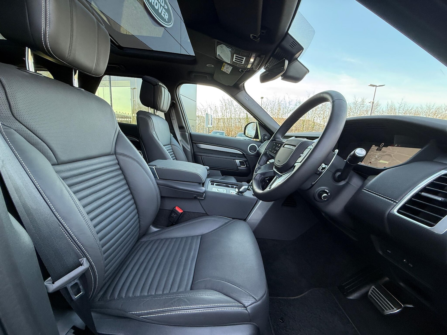 Used Land Rover Discovery 2025 for sale - 77074829: Photo 9