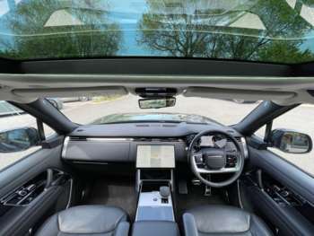 Used Land Rover Range Rover 2023 for sale - 75139647: Photo