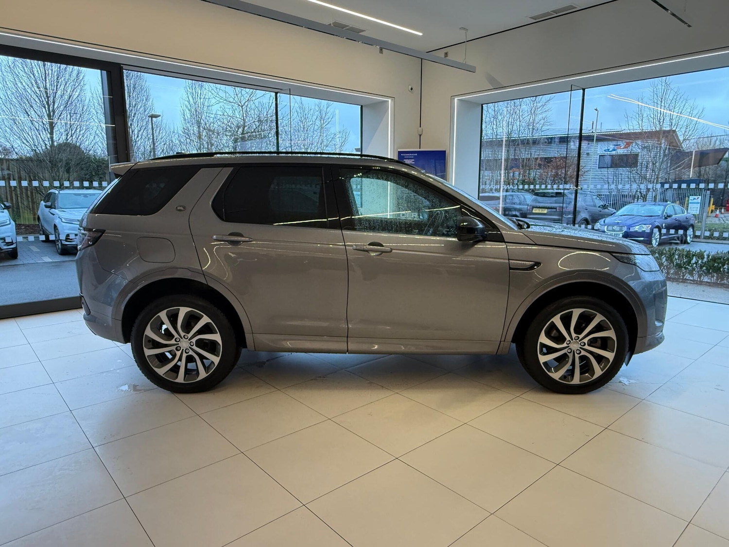 Used Land Rover Discovery Sport 2023 for sale - 77305878: Photo 26