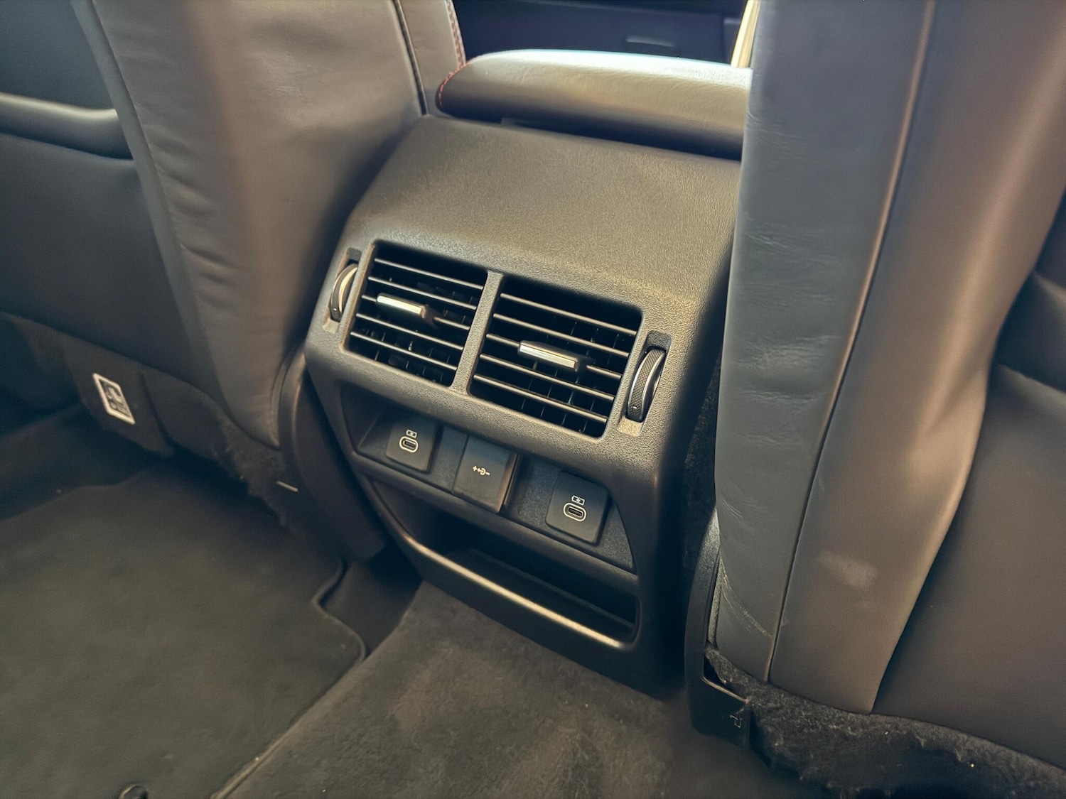 Used Land Rover Discovery Sport 2023 for sale - 77305878: Photo 33