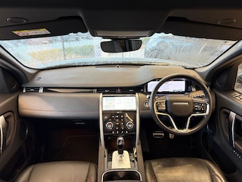 Used Land Rover Discovery Sport 2023 for sale - 77305878: Photo