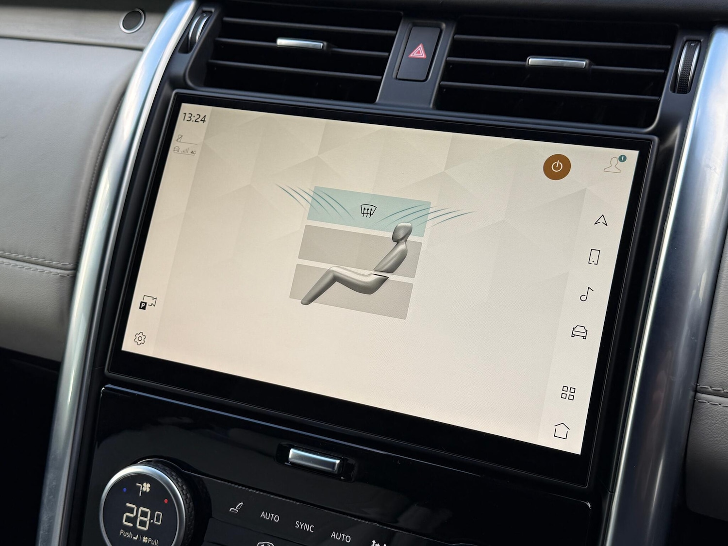 Used Land Rover Discovery 2021 for sale - 77376617: Photo 17