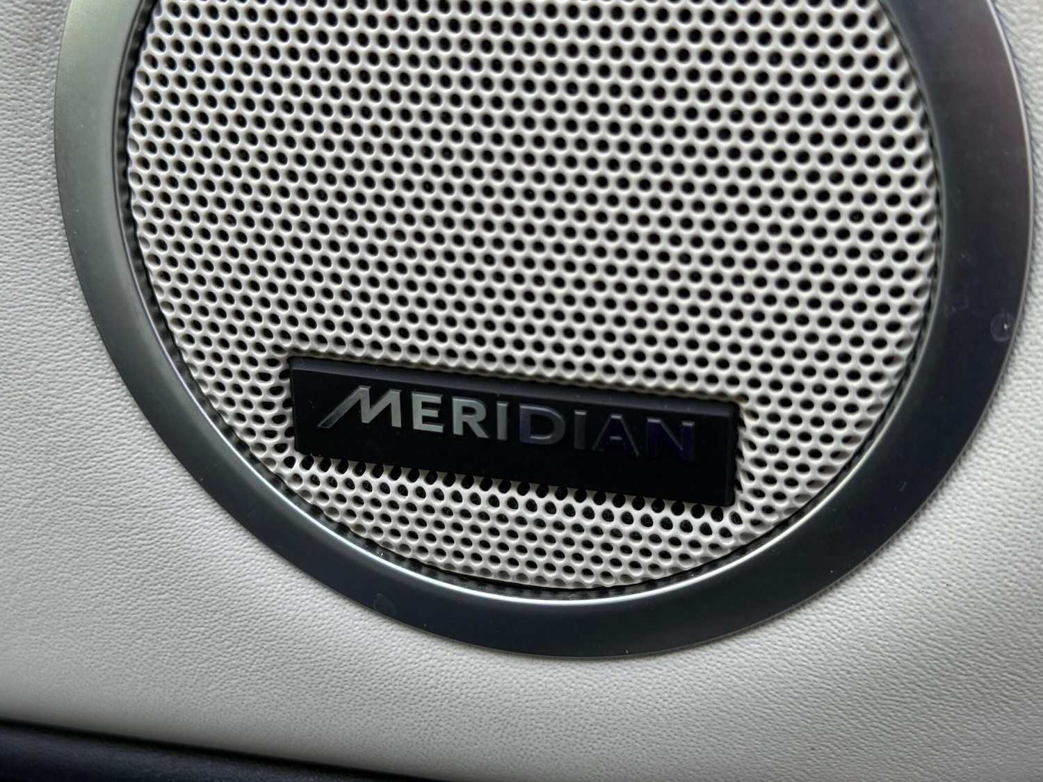 Used Land Rover Discovery 2021 for sale - 77376617: Photo 23