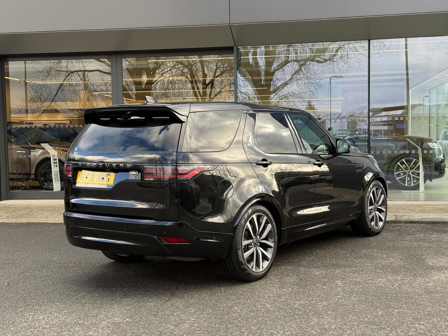 Used Land Rover Discovery 2021 for sale - 77376617: Photo 31