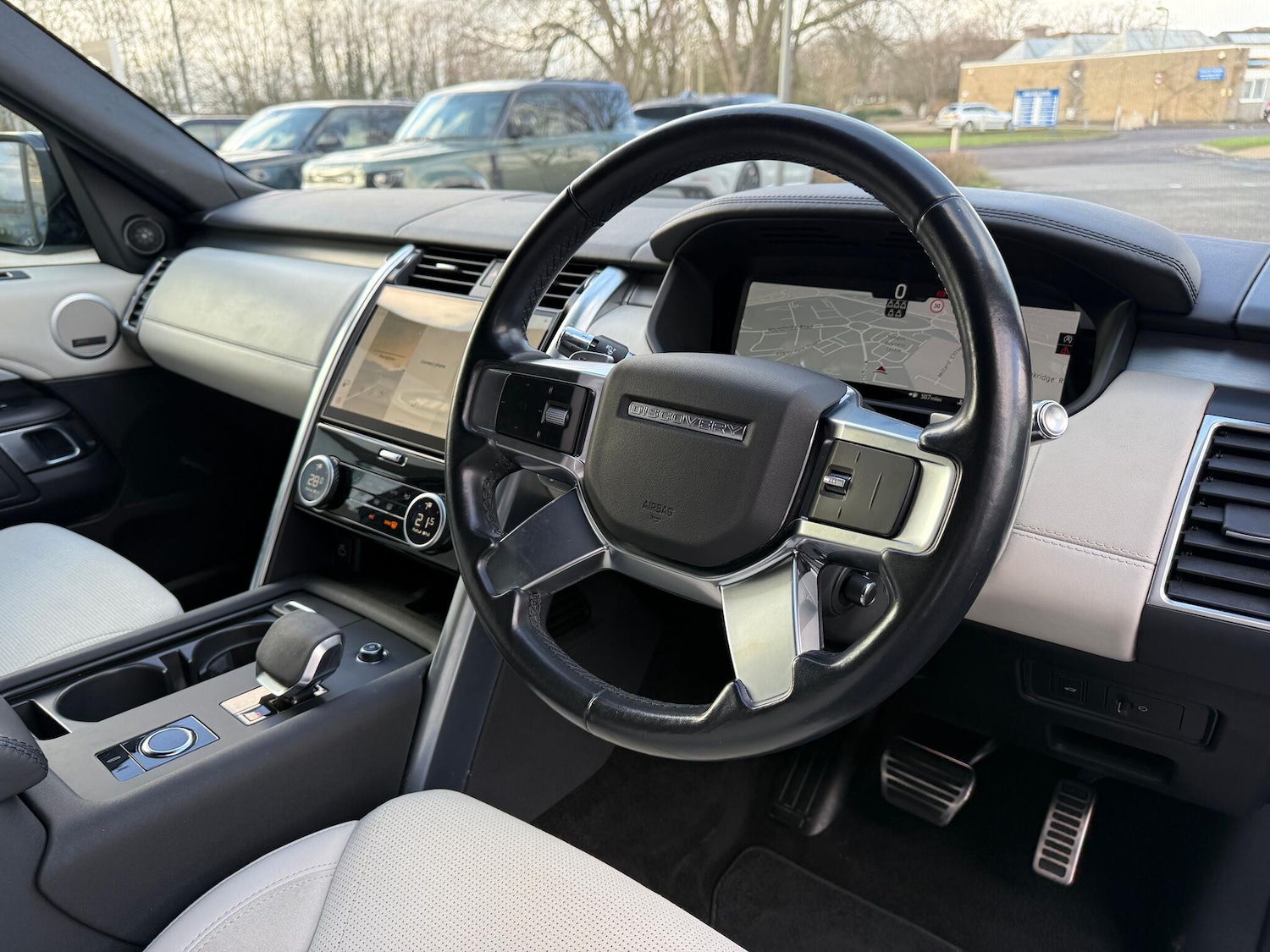 Used Land Rover Discovery 2021 for sale - 77376617: Photo 32