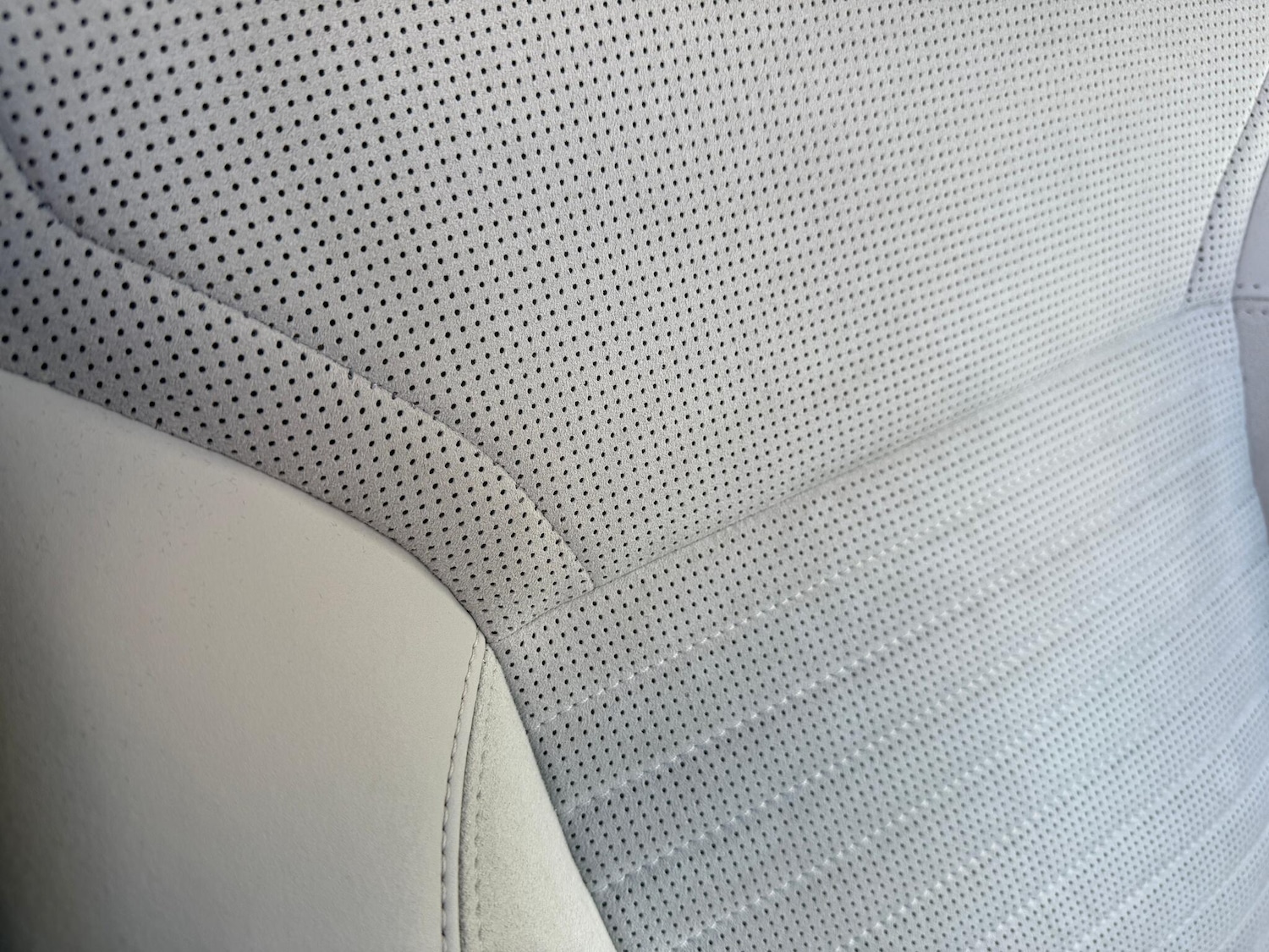 Used Land Rover Discovery 2021 for sale - 77376617: Photo 38