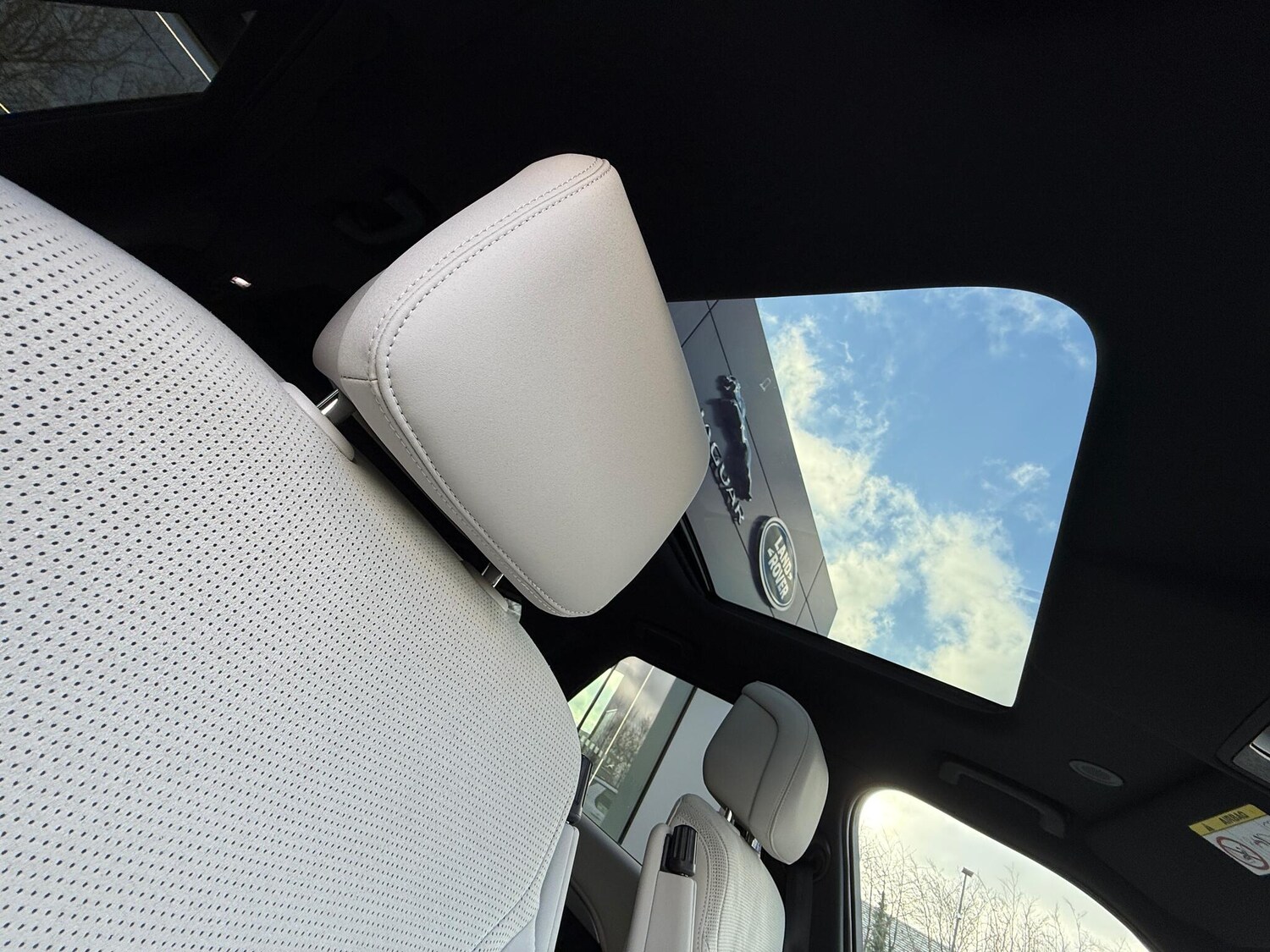 Used Land Rover Discovery 2021 for sale - 77376617: Photo 40