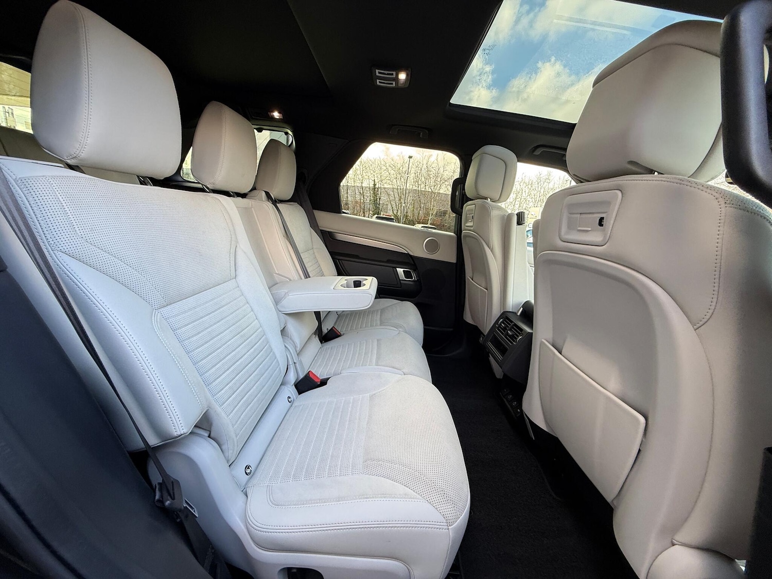 Used Land Rover Discovery 2021 for sale - 77376617: Photo 44