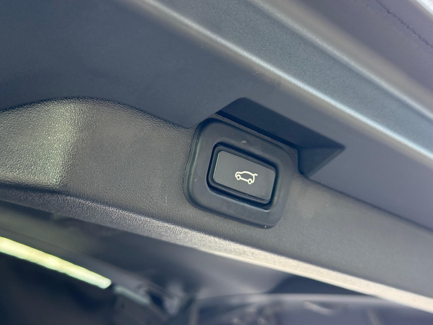 Used Land Rover Discovery 2021 for sale - 77376617: Photo 45