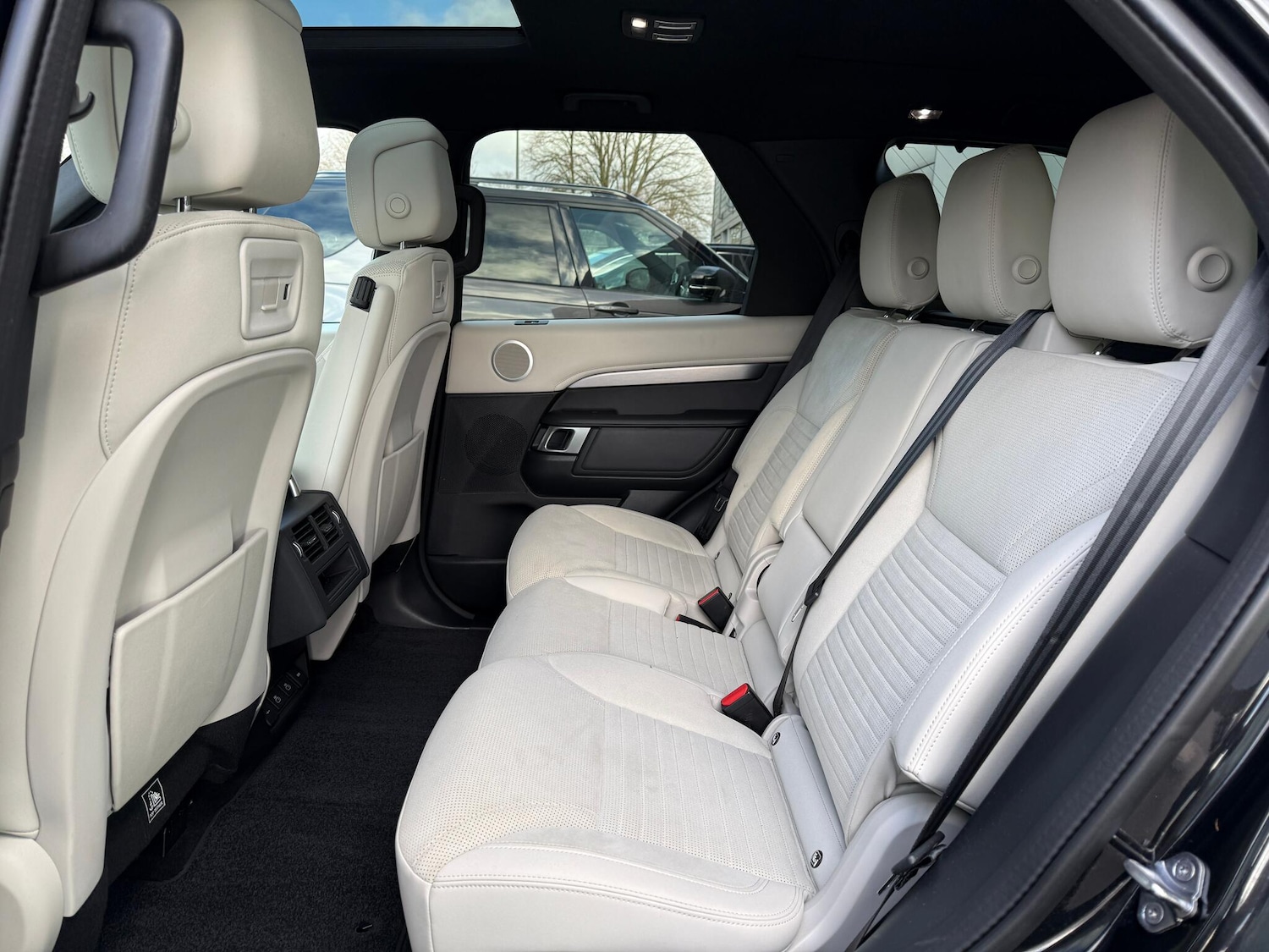 Used Land Rover Discovery 2021 for sale - 77376617: Photo 52