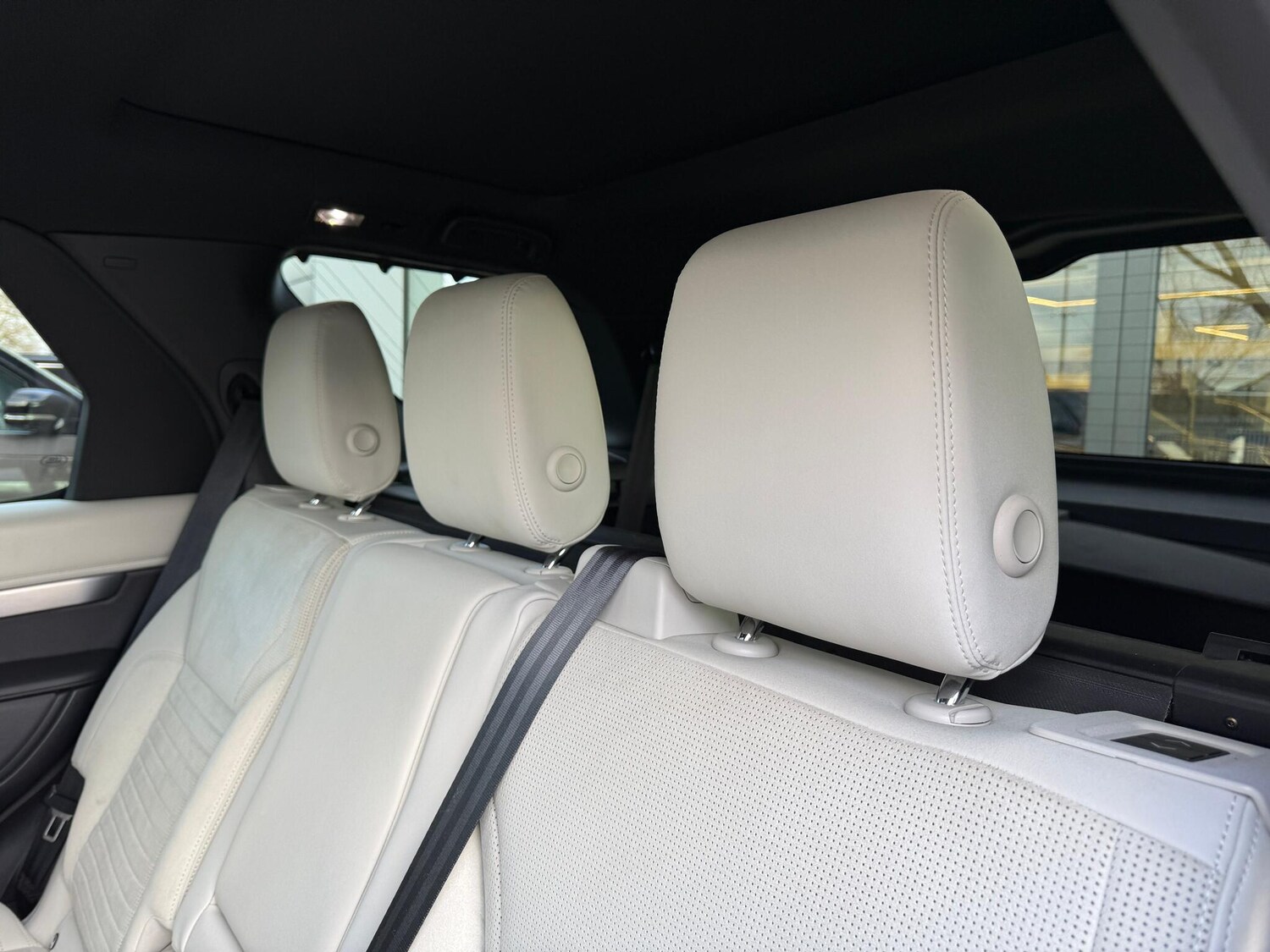 Used Land Rover Discovery 2021 for sale - 77376617: Photo 53