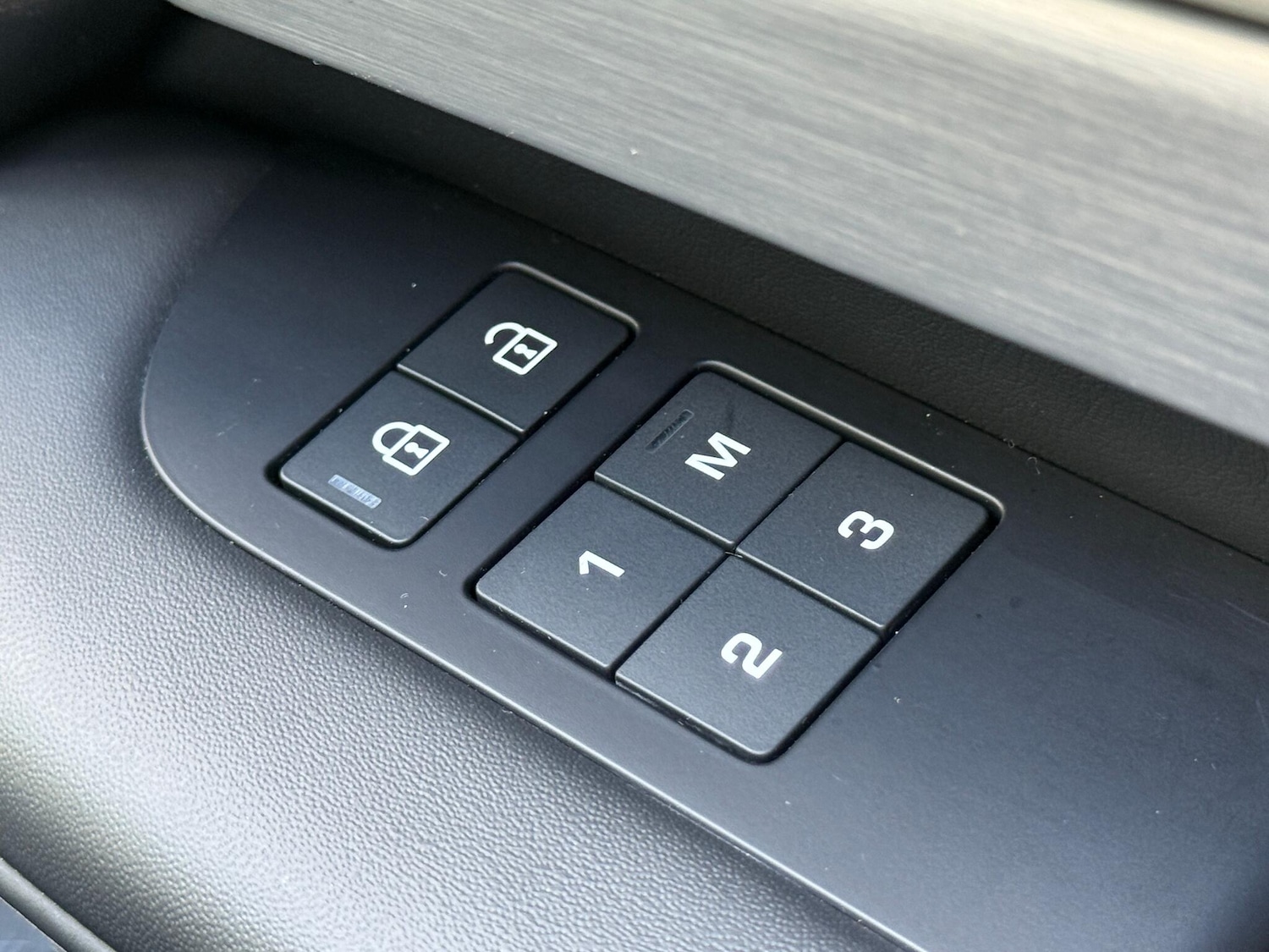 Used Land Rover Discovery 2021 for sale - 77376617: Photo 55