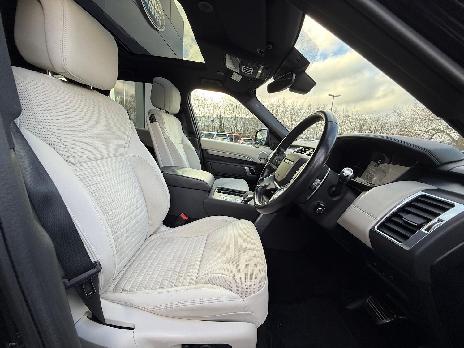 Used Land Rover Discovery 2021 for sale - 77376617: Photo 9