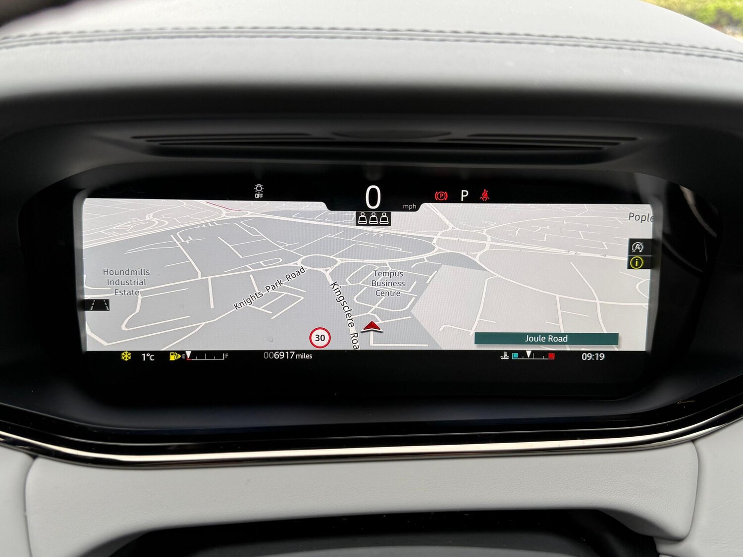 Used Land Rover Range Rover Evoque 2025 for sale - 76619774: Photo 21