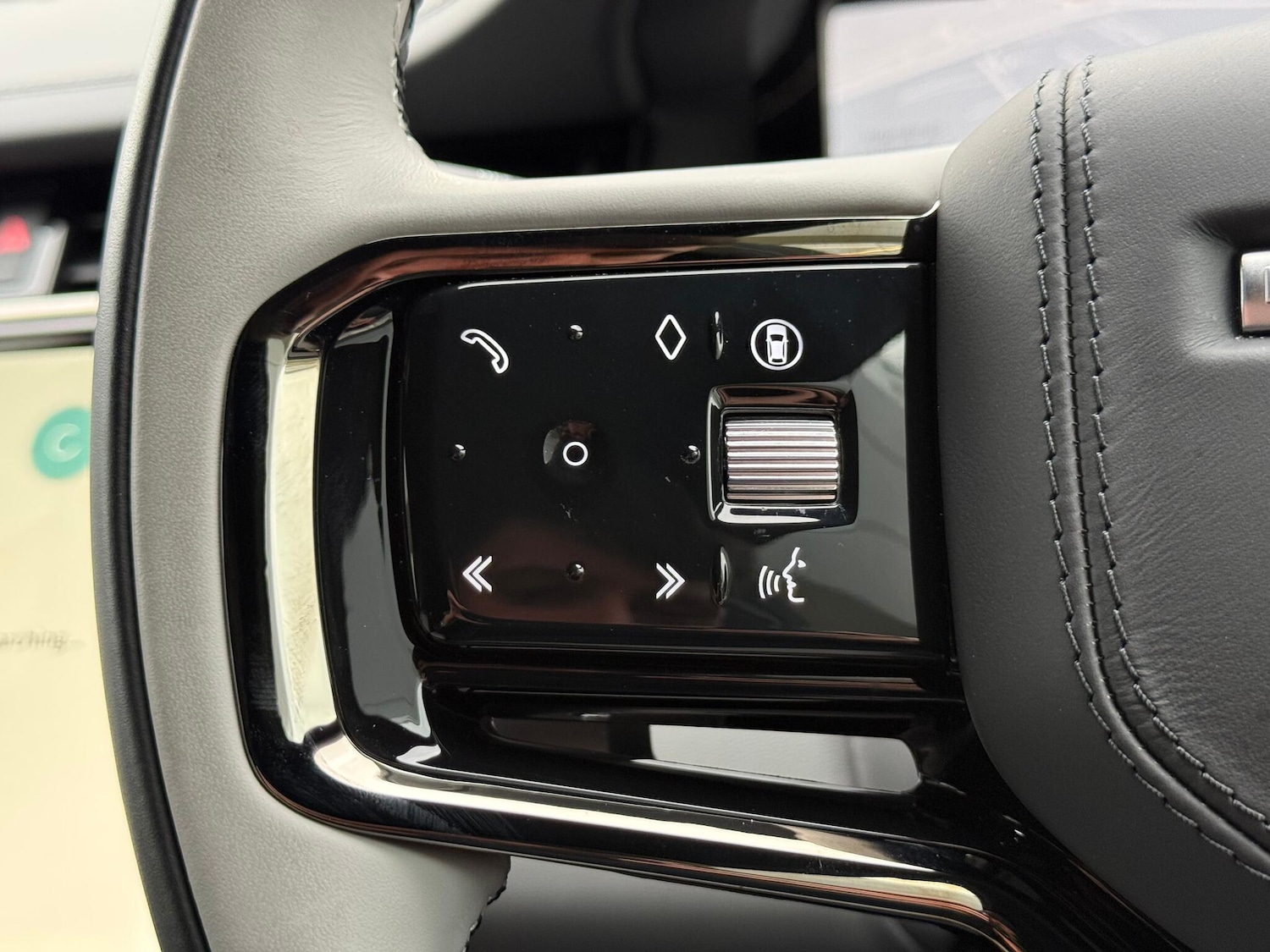 Used Land Rover Range Rover Evoque 2025 for sale - 76619774: Photo 23