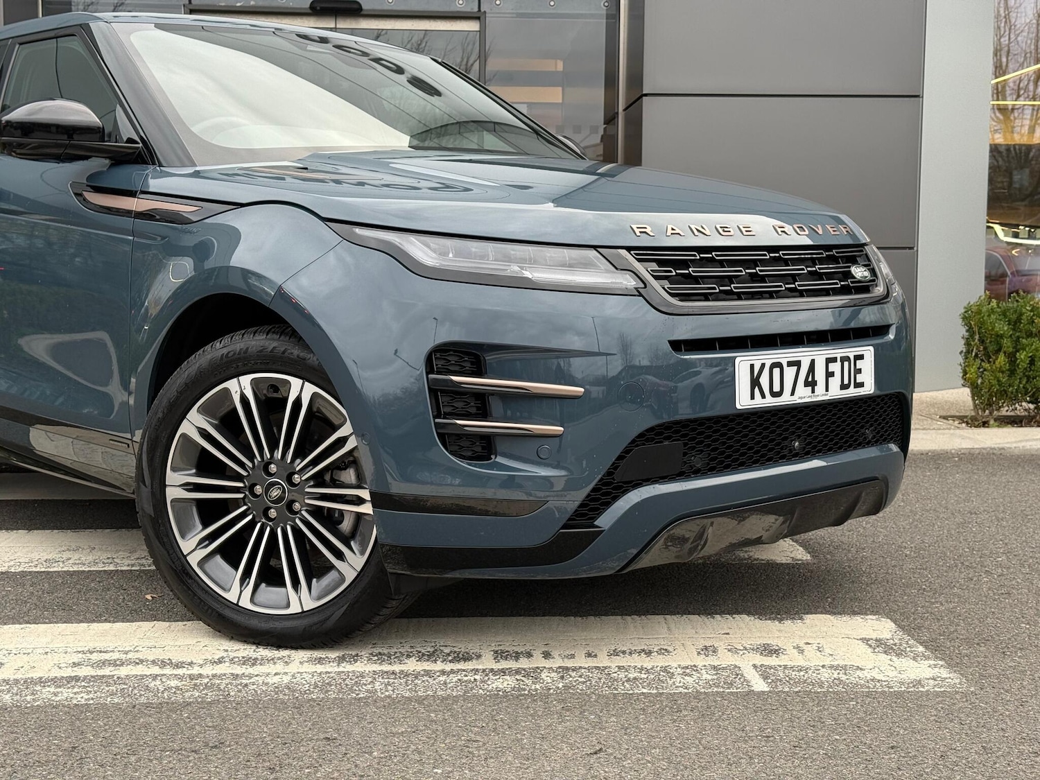 Used Land Rover Range Rover Evoque 2025 for sale - 76619774: Photo 28