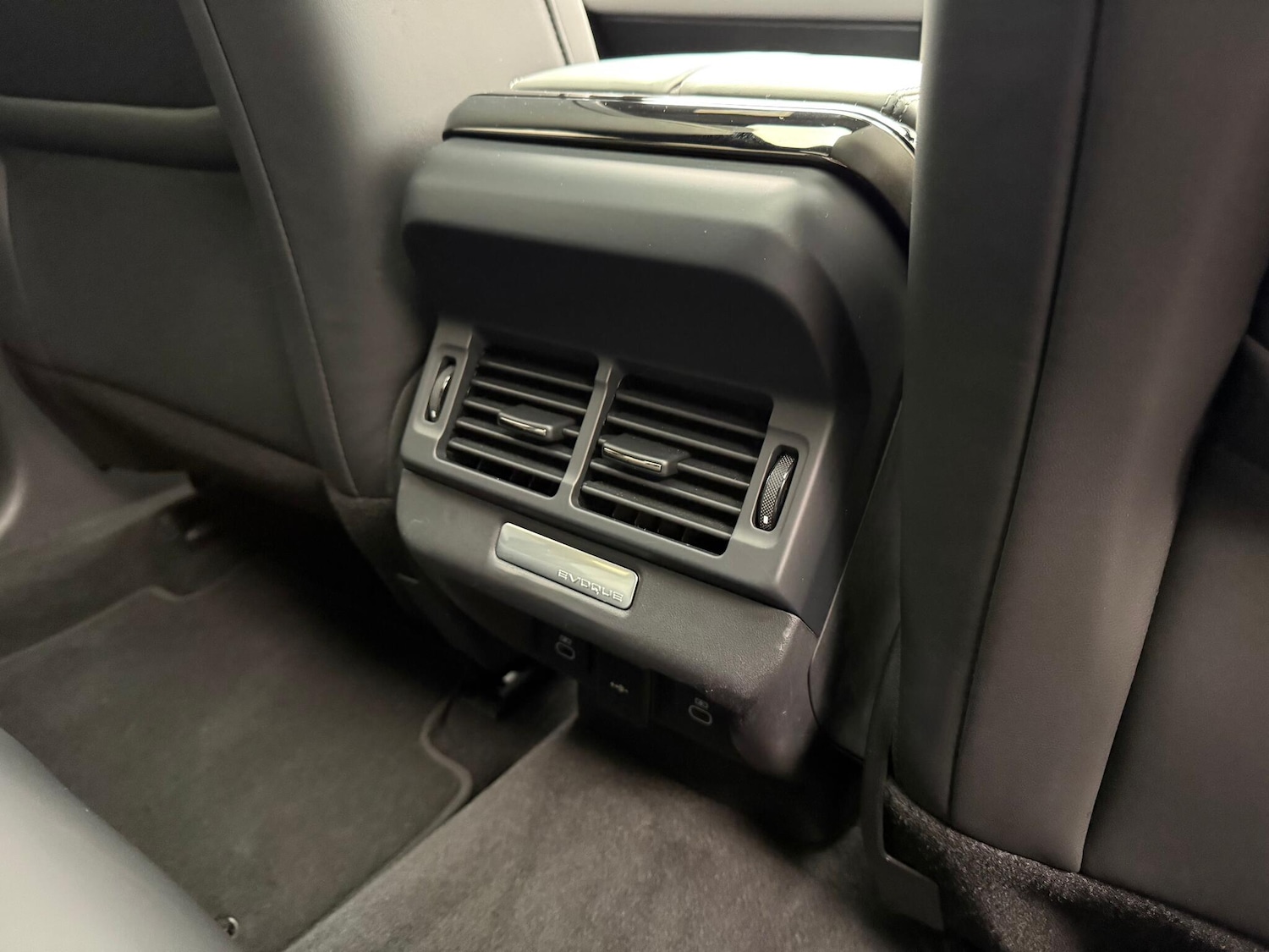 Used Land Rover Range Rover Evoque 2025 for sale - 76619774: Photo 33