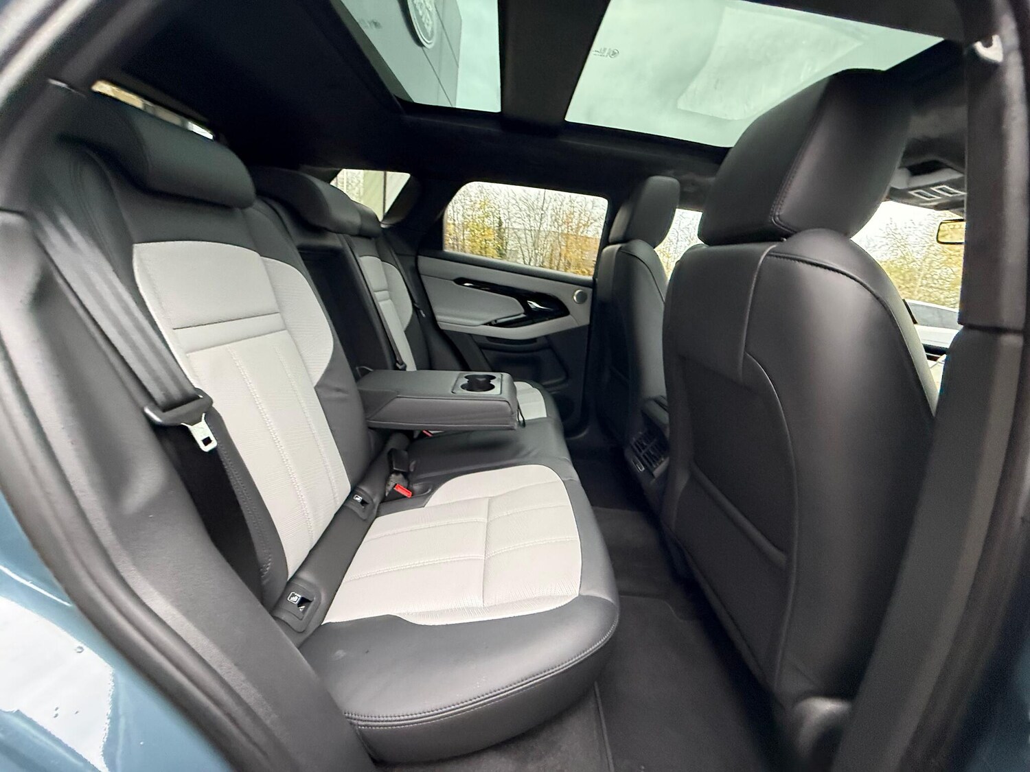 Used Land Rover Range Rover Evoque 2025 for sale - 76619774: Photo 39