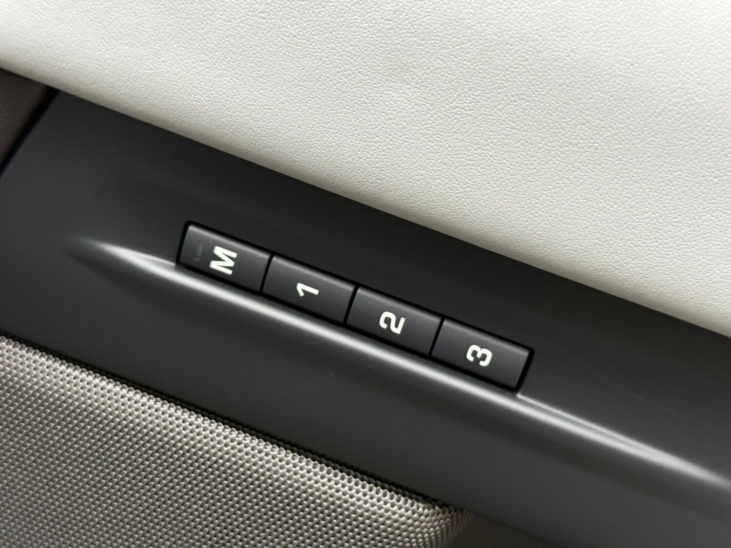 Used Land Rover Range Rover Evoque 2025 for sale - 76619774: Photo 50