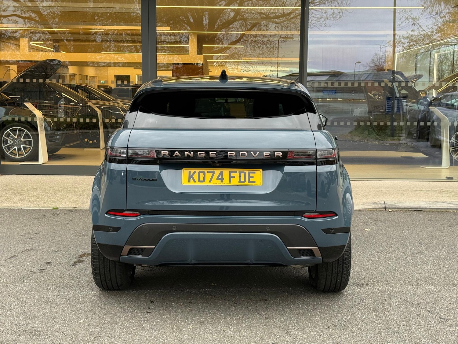 Used Land Rover Range Rover Evoque 2025 for sale - 76619774: Photo 6