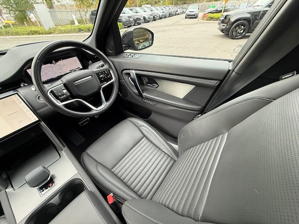 Used Land Rover Discovery Sport 2024 for sale - 76294842: Photo 13