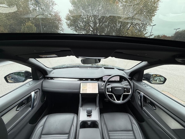 Used Land Rover Discovery Sport 2024 for sale - 76294842: Photo 3
