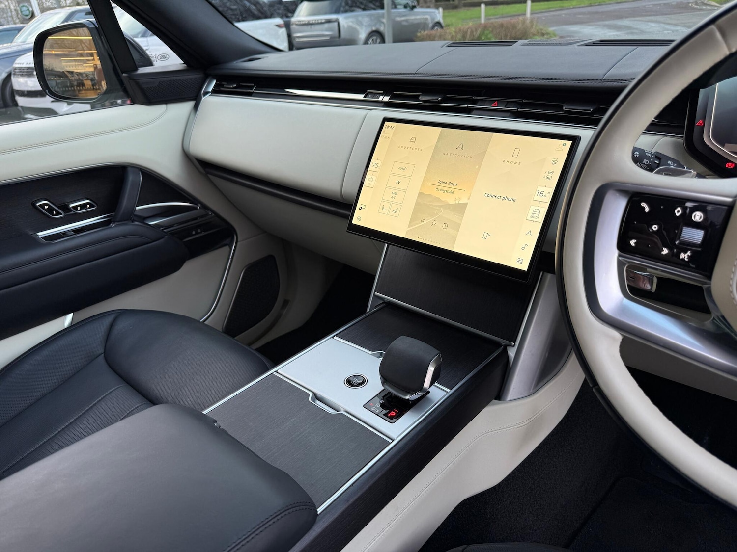 Used Land Rover Range Rover 2024 for sale - 77029530: Photo 20