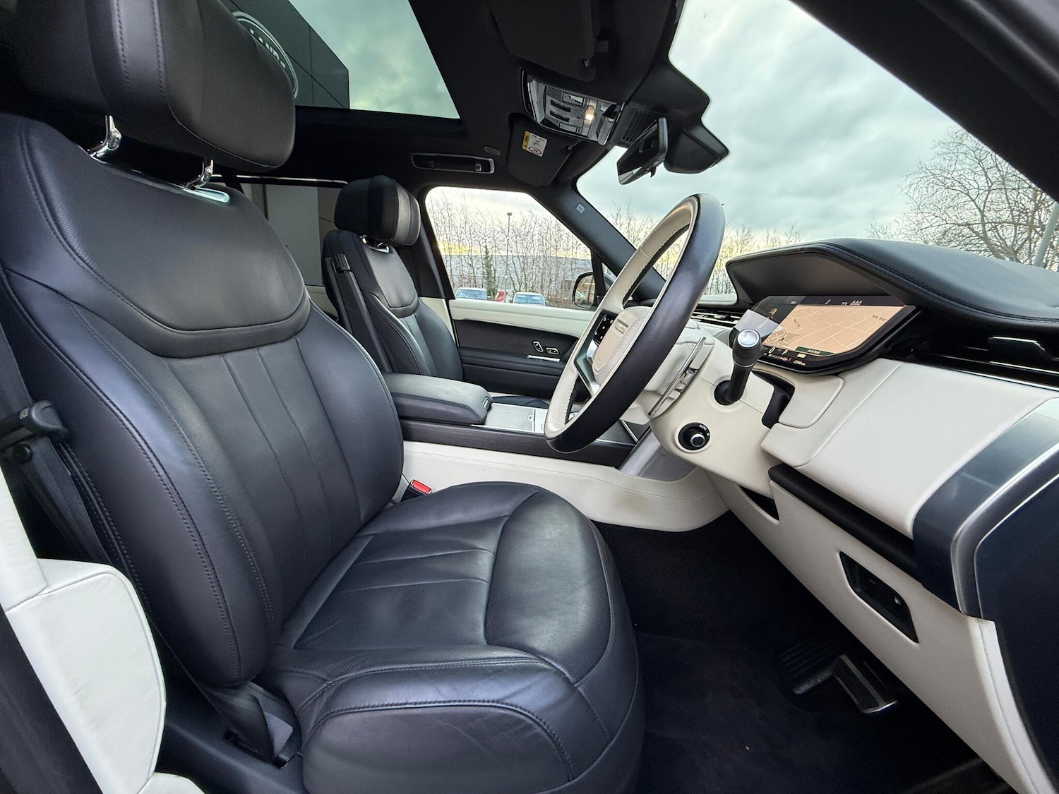 Used Land Rover Range Rover 2024 for sale - 77029530: Photo 9