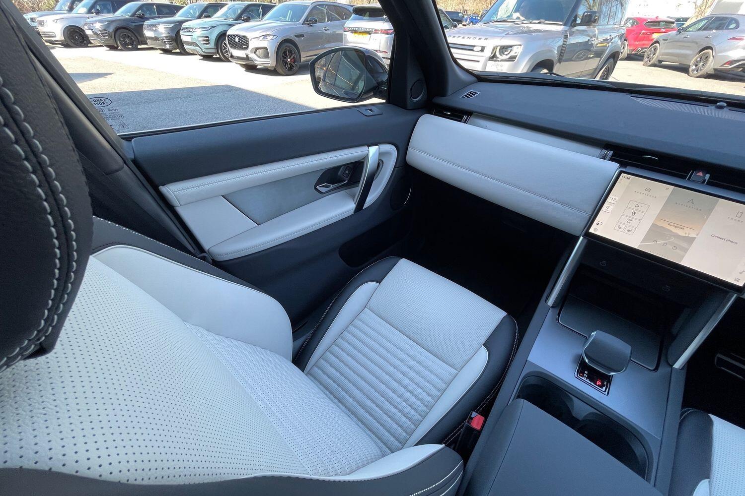 Used Land Rover Discovery Sport 2025 for sale - 76573783: Photo 12