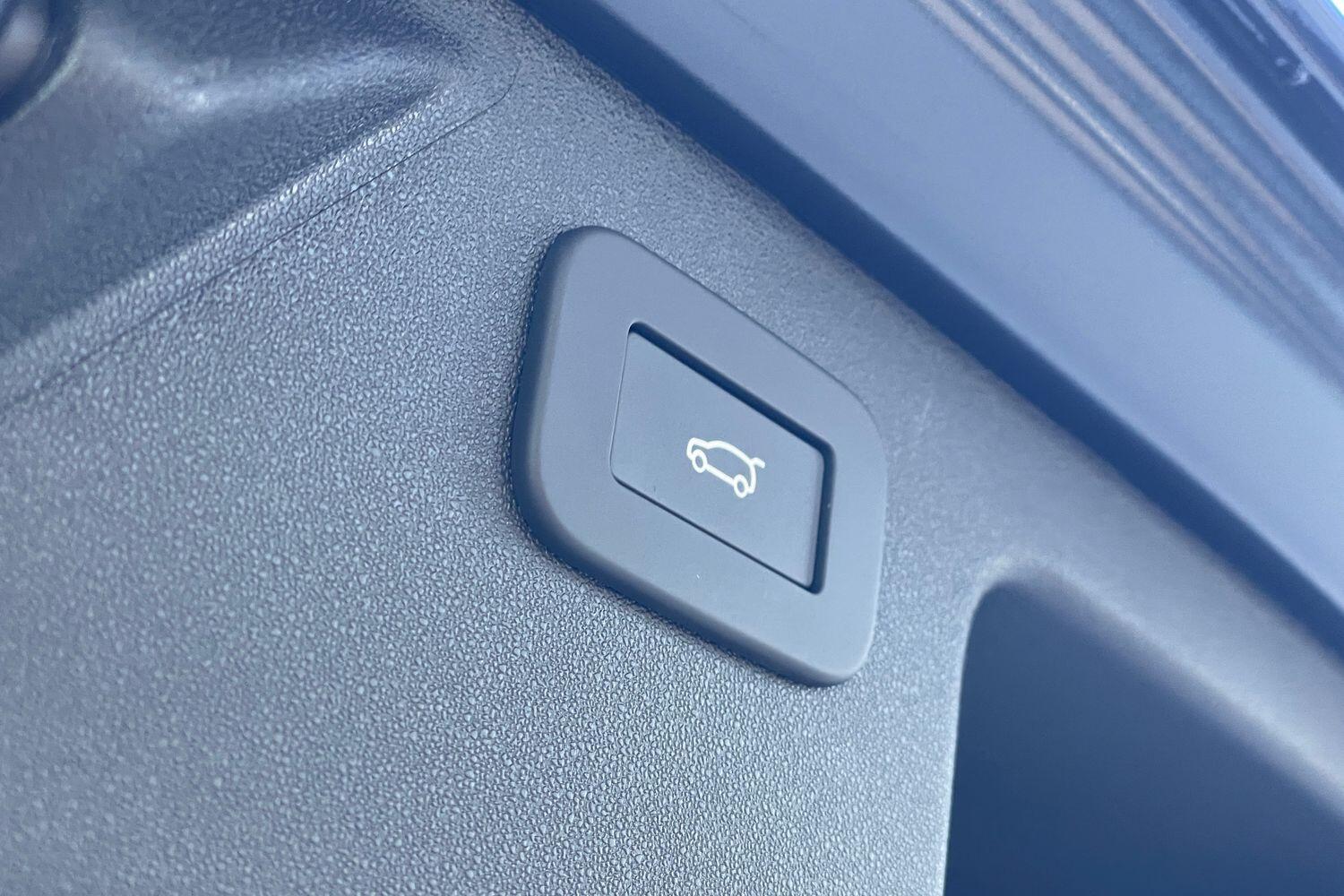 Used Land Rover Discovery Sport 2025 for sale - 76573783: Photo 45