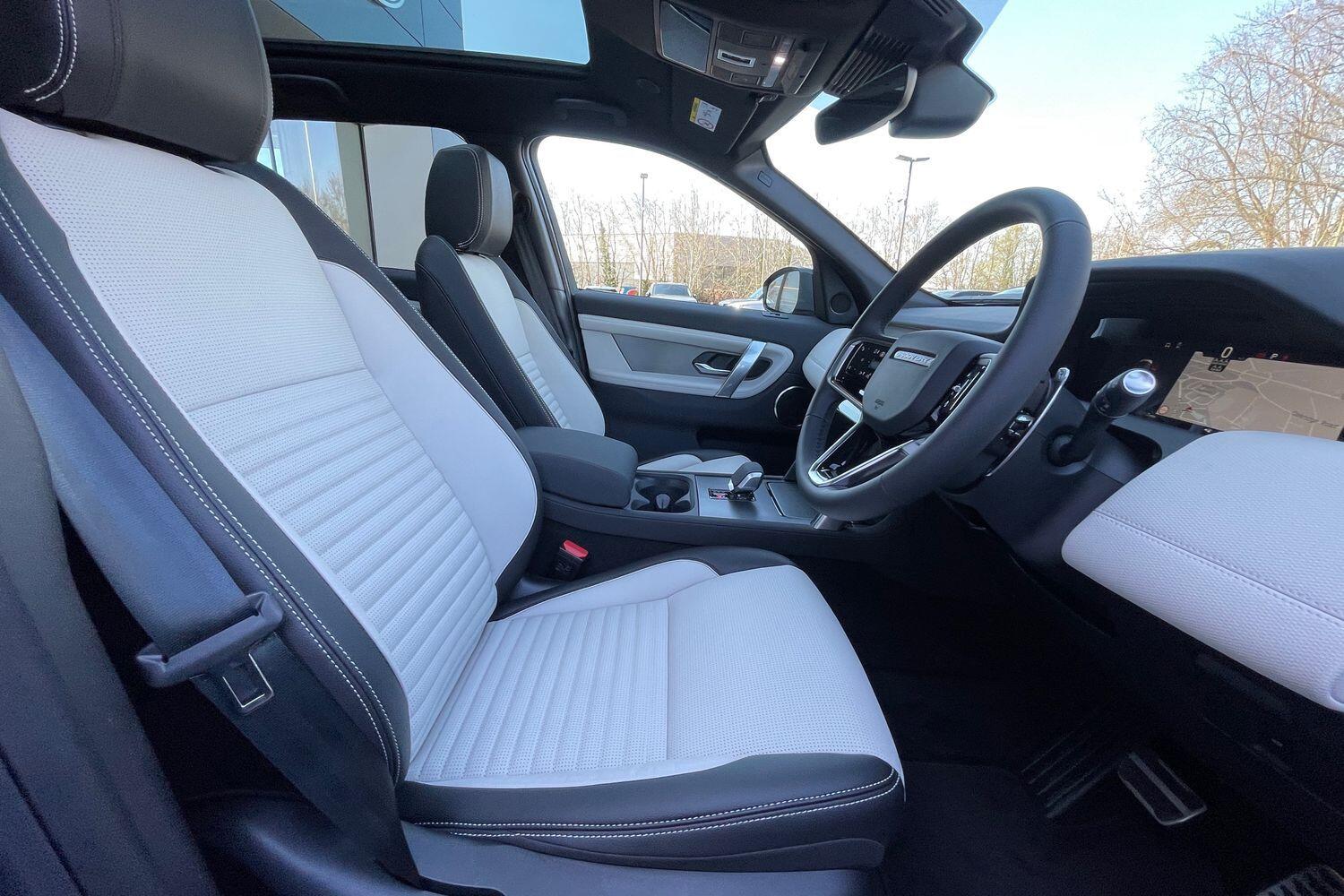 Used Land Rover Discovery Sport 2025 for sale - 76573783: Photo 9