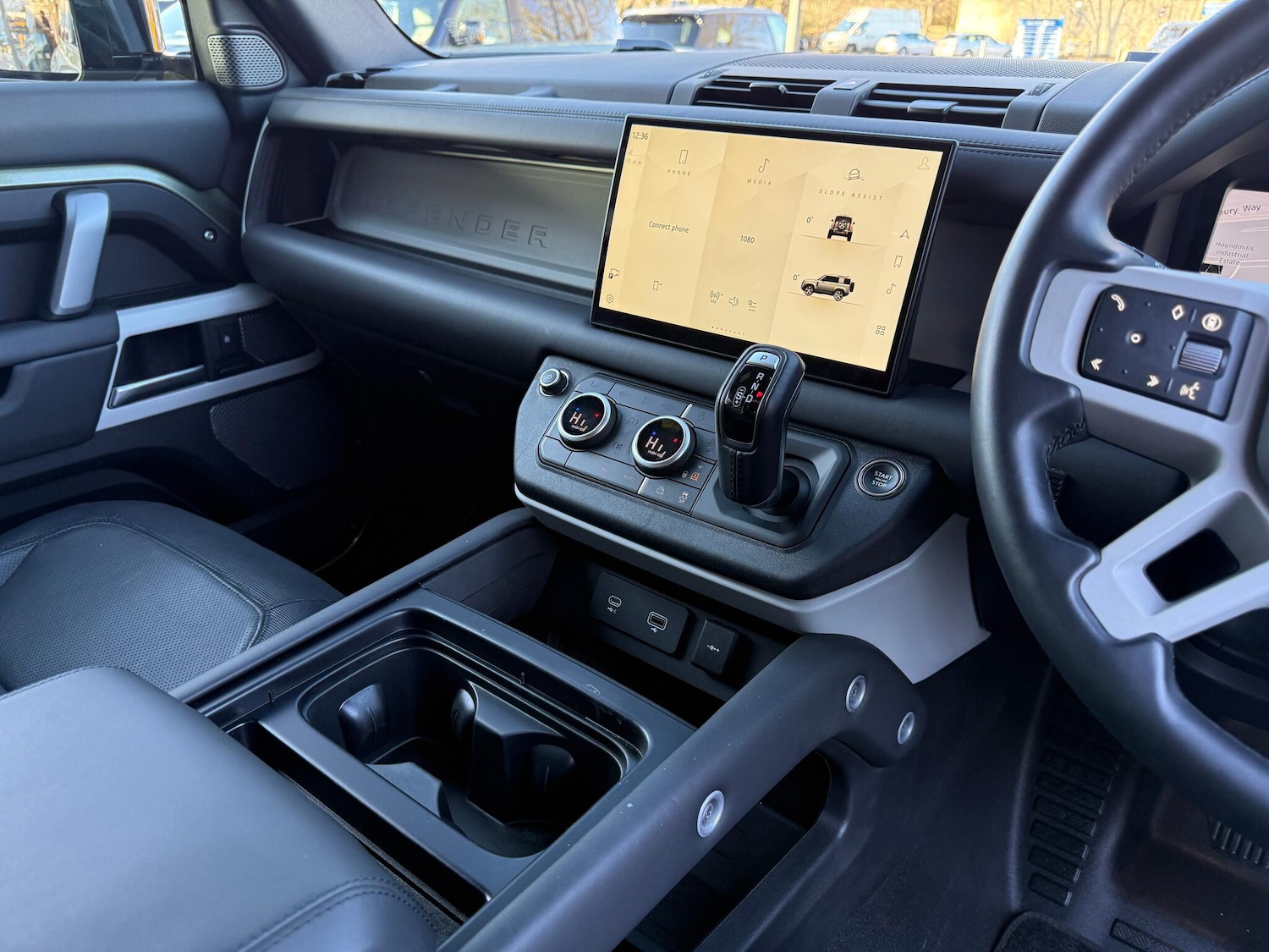 Used Land Rover Defender 2024 for sale - 77203254: Photo 19